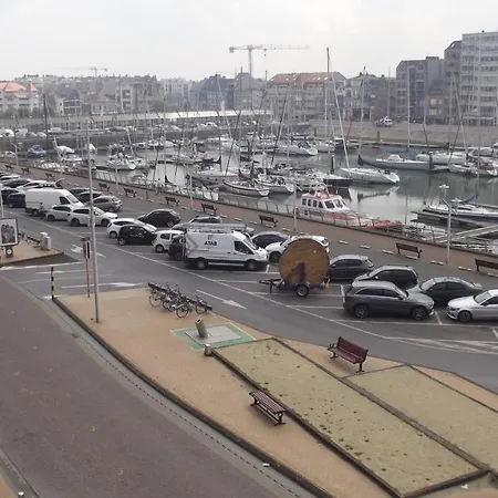 Vue Sur Le Port * Blankenberge